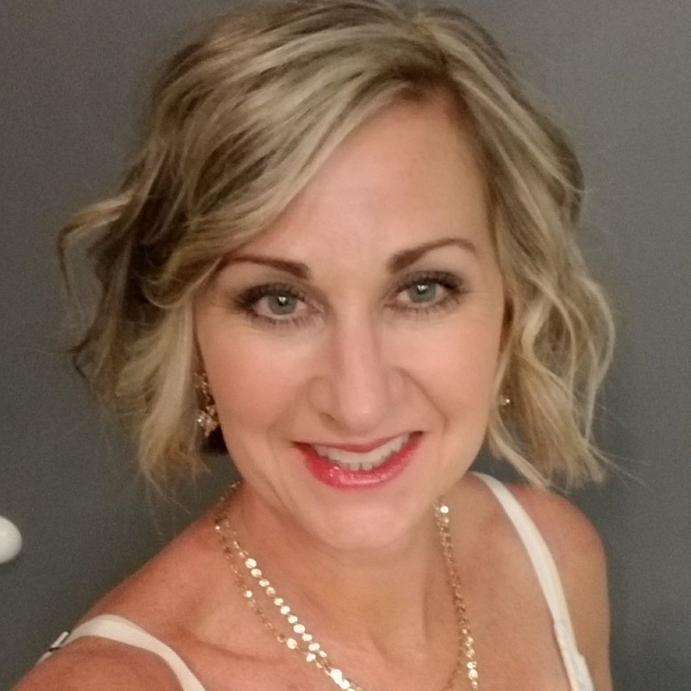 Meet your Posher, Molly geiger